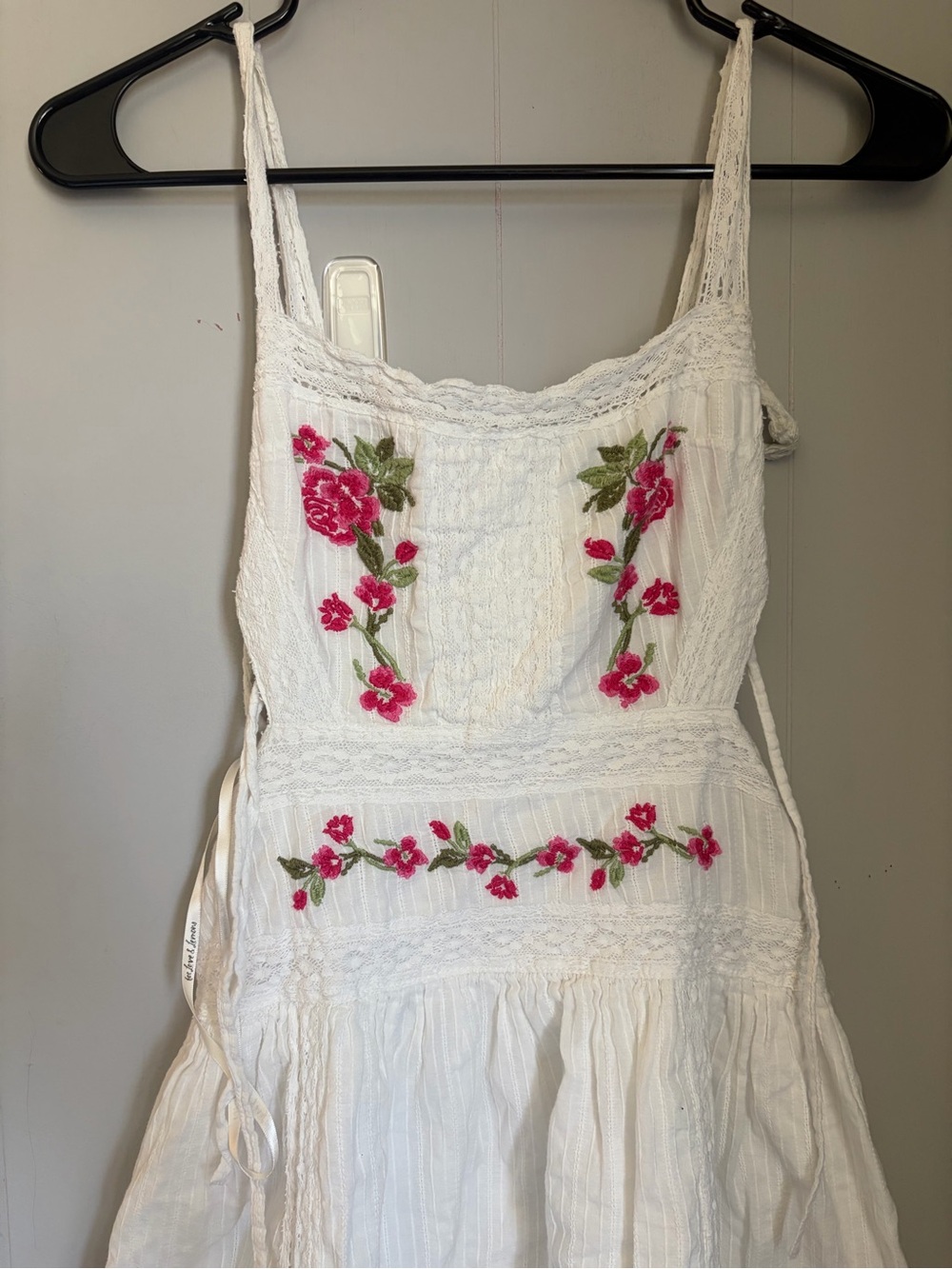 For love of lemons White Floral Embroidered Sundress with Side Ties - Picture 5 of 12